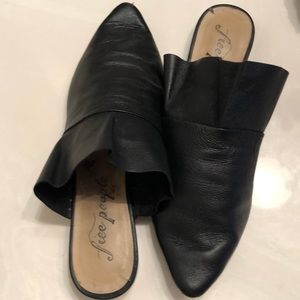 Free People Slides/ Flats